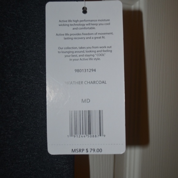 Active Life Capri Leggings - Picture 2 of 2